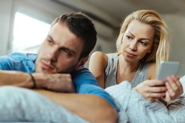 Ů���m����˽�҂�̽�᣿�������{��ȡ�C��˾